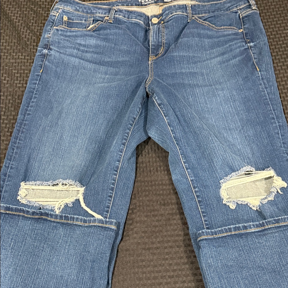 Torrid Distressed Blue Wide Leg Jeans Plus size 20R EUC